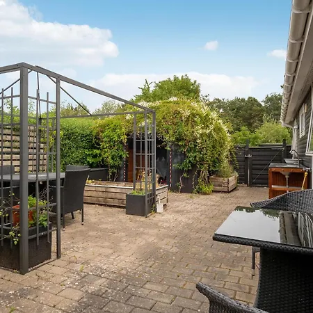 Casa de Férias 2 Bedroom Beautiful In Slagelse